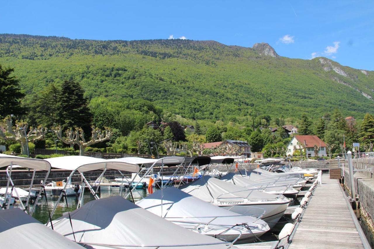 Pause Detente Sur La Port Du Bourget Du Lac Le Bourget-du-Lac Kültér fotó